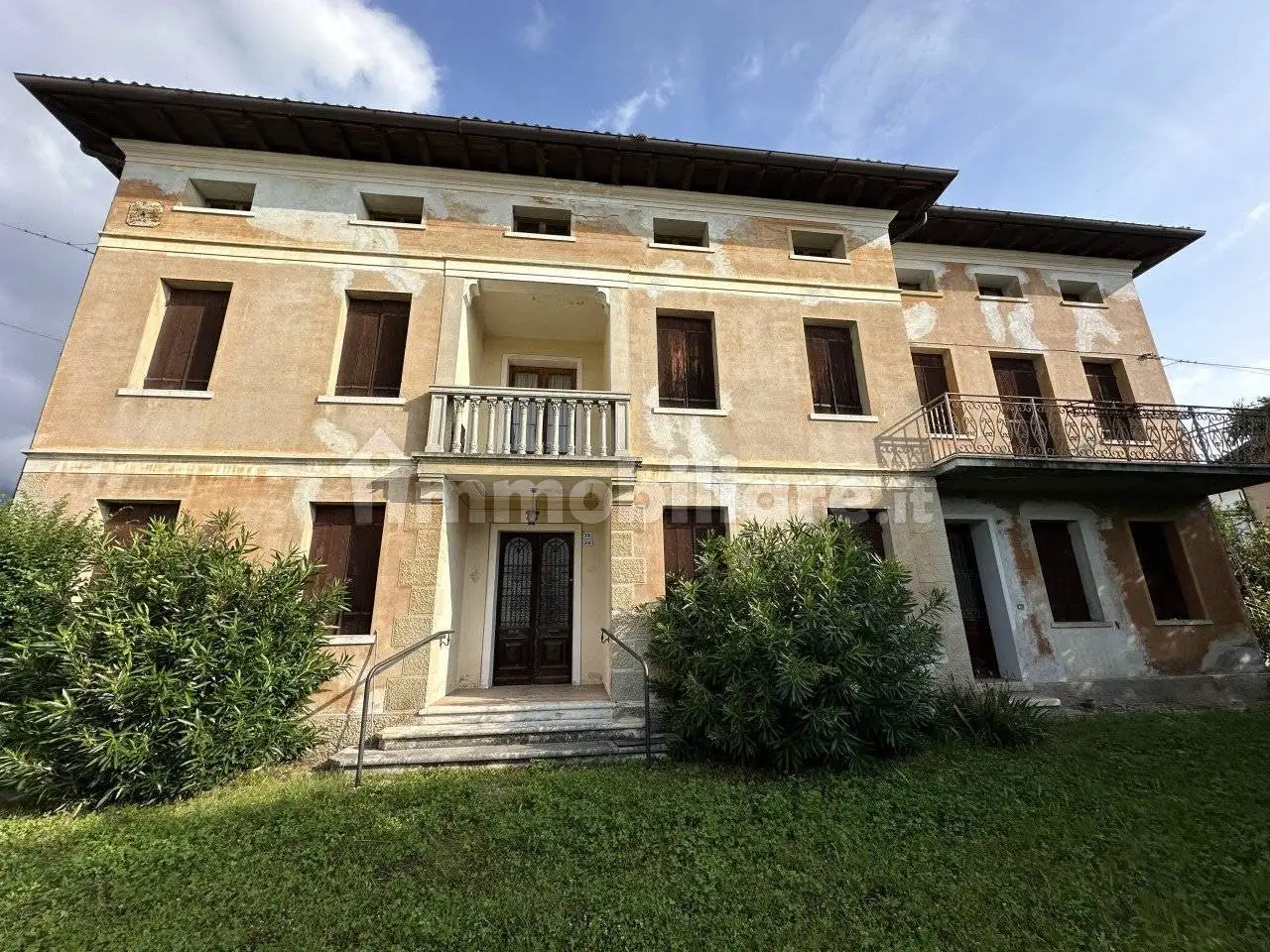 Villa in vendita a Possagno