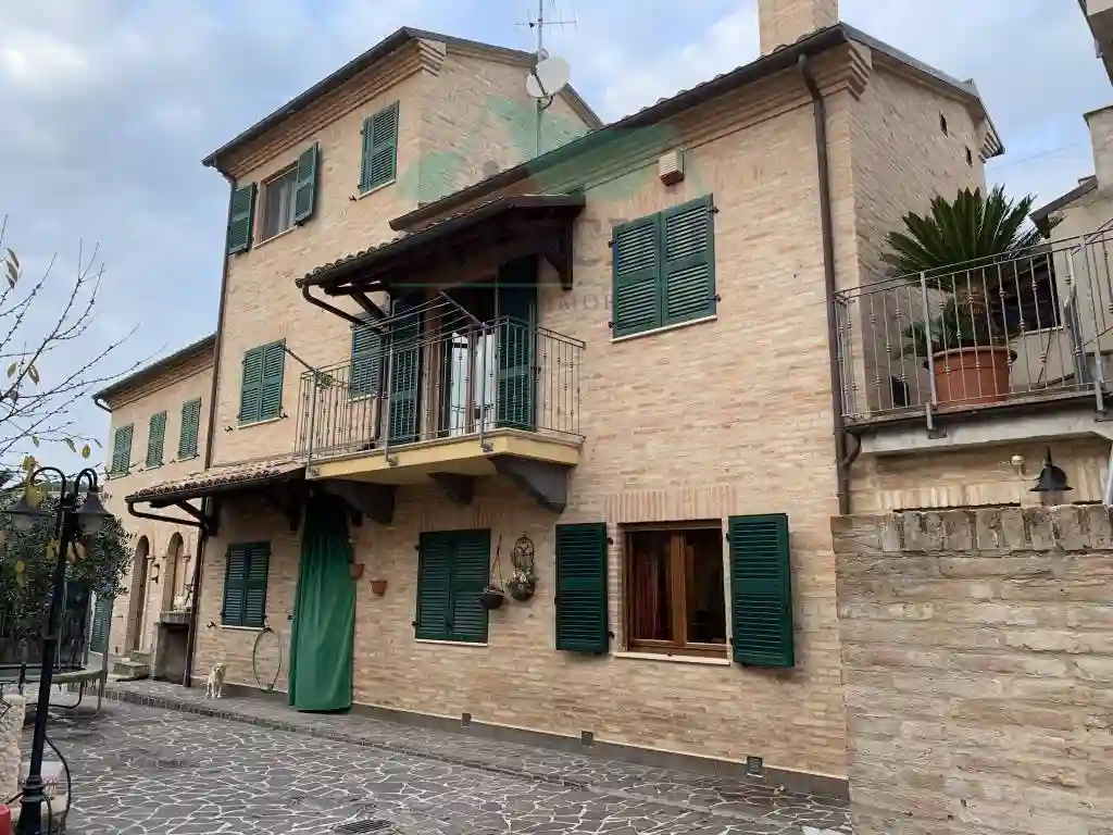 Villetta a schiera - foto 2