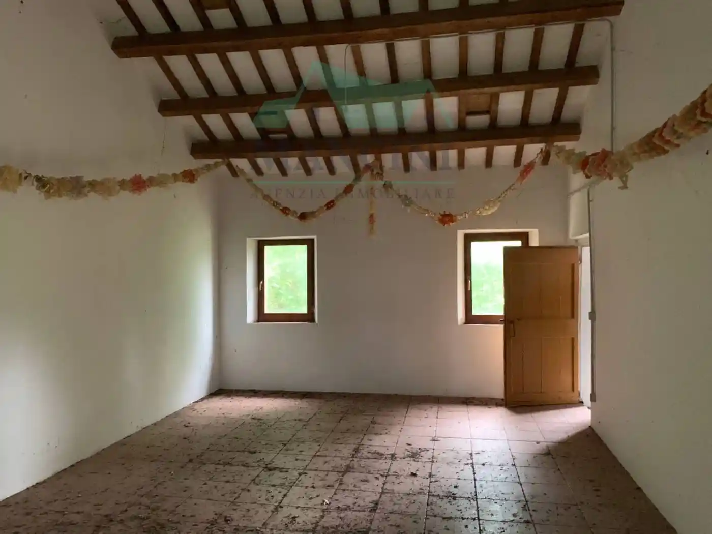 Rustico - Casale in vendita a Agugliano