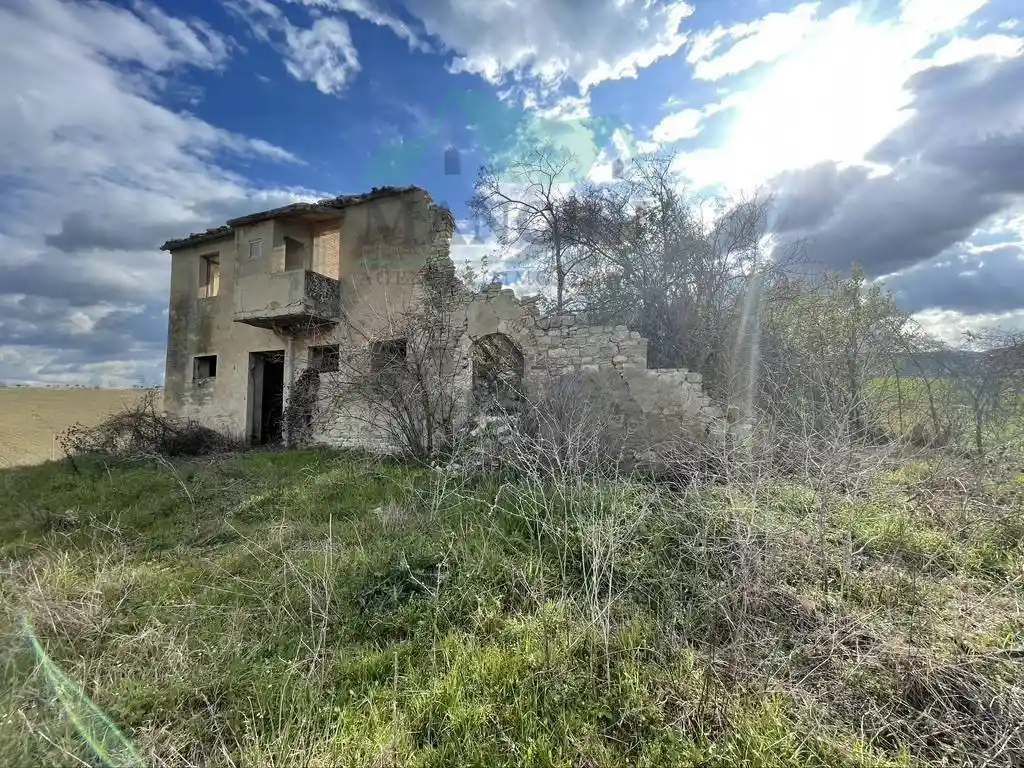 Rustico - Casale in vendita a Cingoli