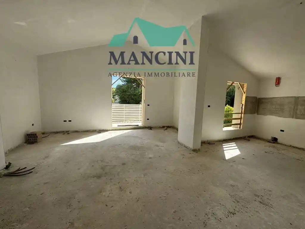 Casa indipendente in vendita a Jesi