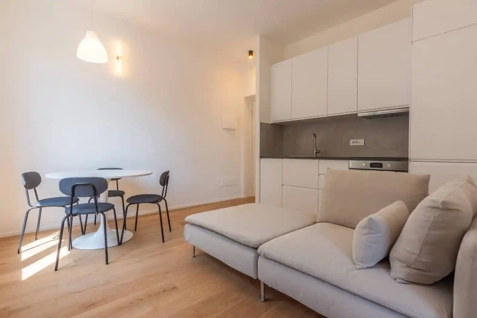 Bilocale via Ugo Foscolo 24, Vimodrone - foto 2