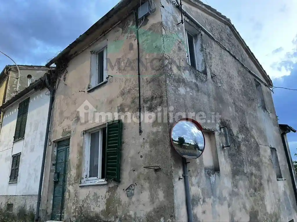 Casa indipendente in vendita a Cupramontana