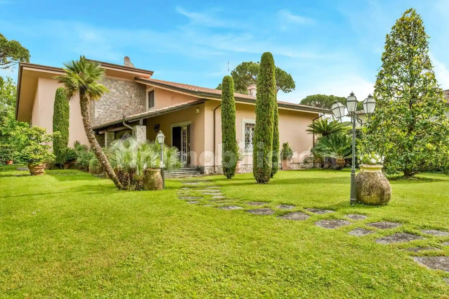 Villa in affitto a Forte dei Marmi