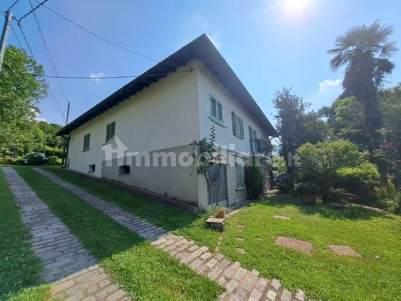 Villa unifamiliare via Sant'Antonio 19, Castello, Castelveccana - foto 2