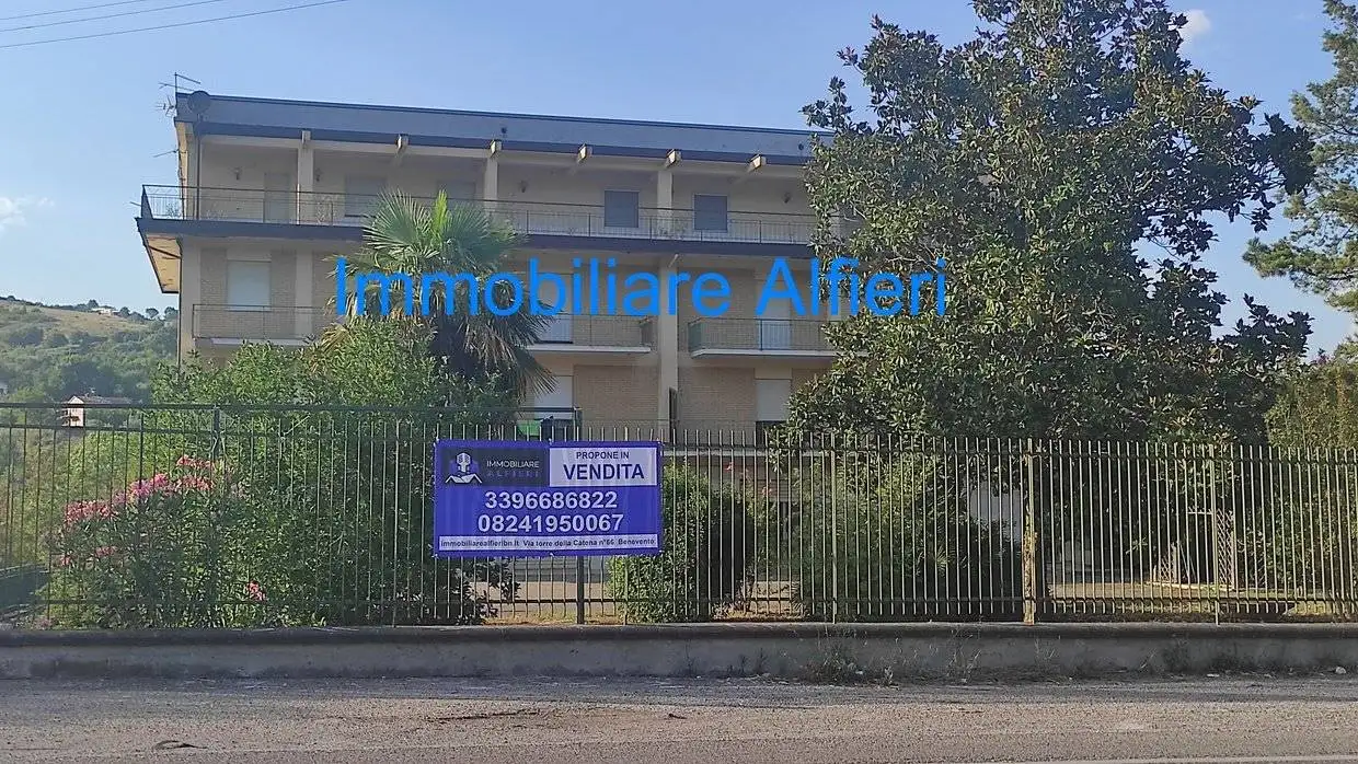 Palazzo - Edificio in Vendita - foto 2