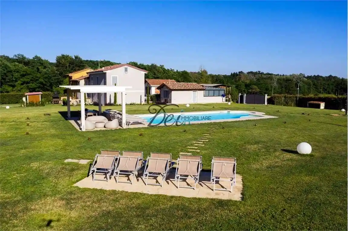 Rustico - Casale in vendita a Capannori