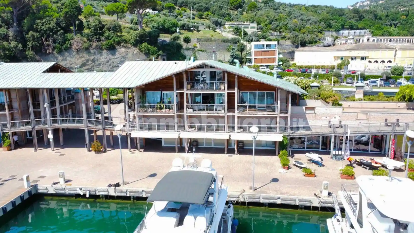 Appartamento in vendita a Varazze