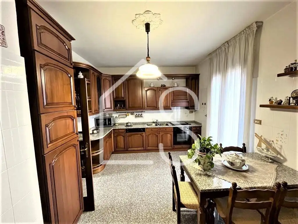 Villa in vendita a Castiglione dei Pepoli