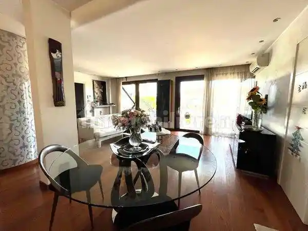 Villa bifamiliare via Lago Isoletta, Colle Pineta - Colle Santo Spirito, Pescara - foto 2