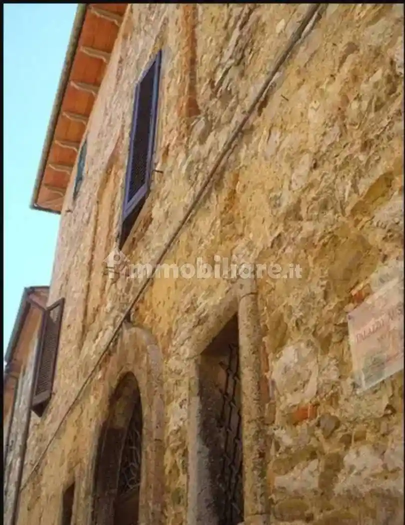 Palazzo - Edificio in vendita a Gavorrano