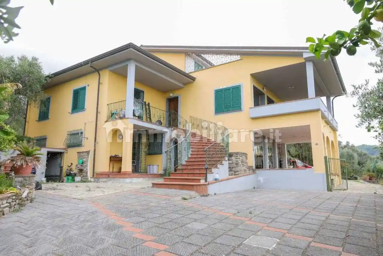 Villa in vendita a Massarosa