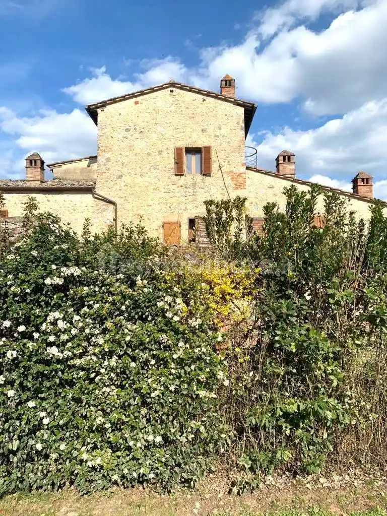 Casa indipendente in vendita a Siena