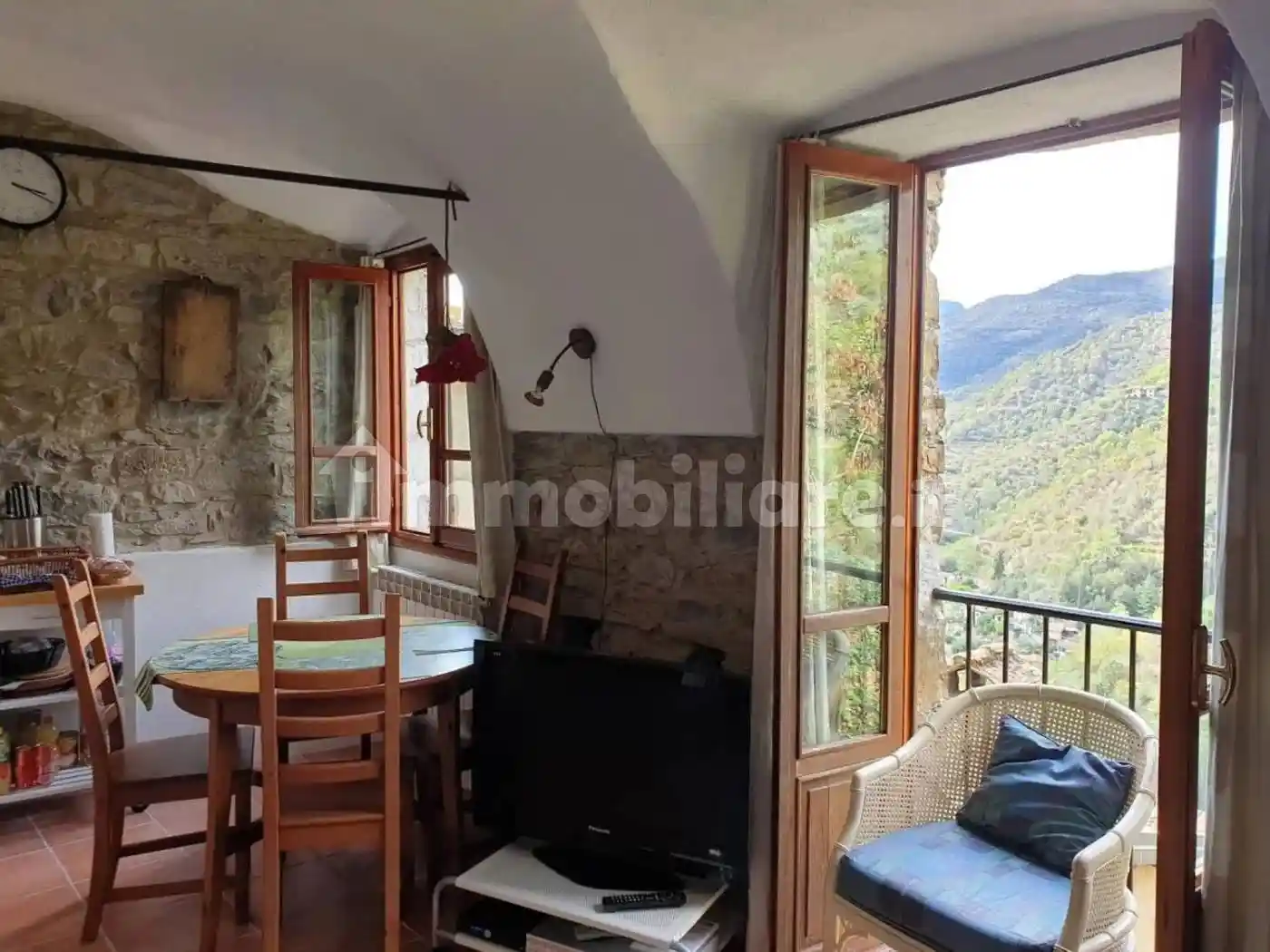 Appartamento in vendita a Apricale