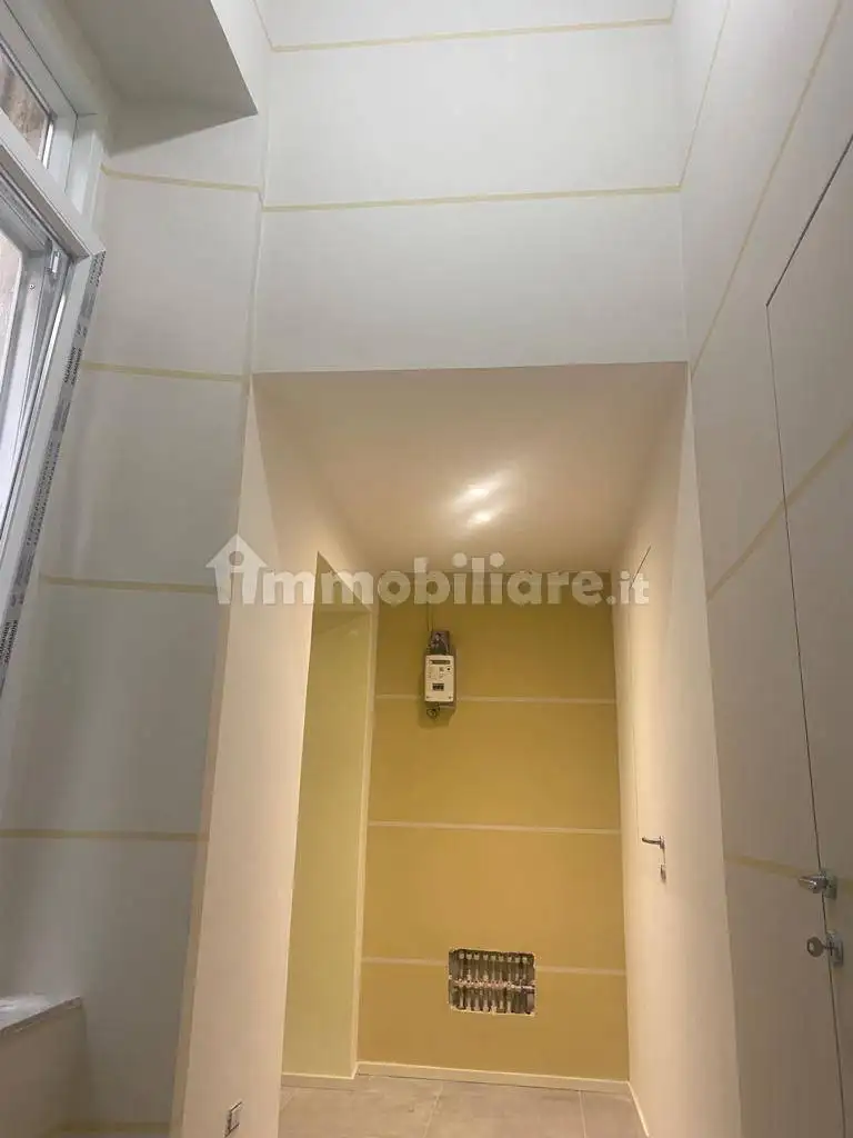 Appartamento in affitto a Napoli