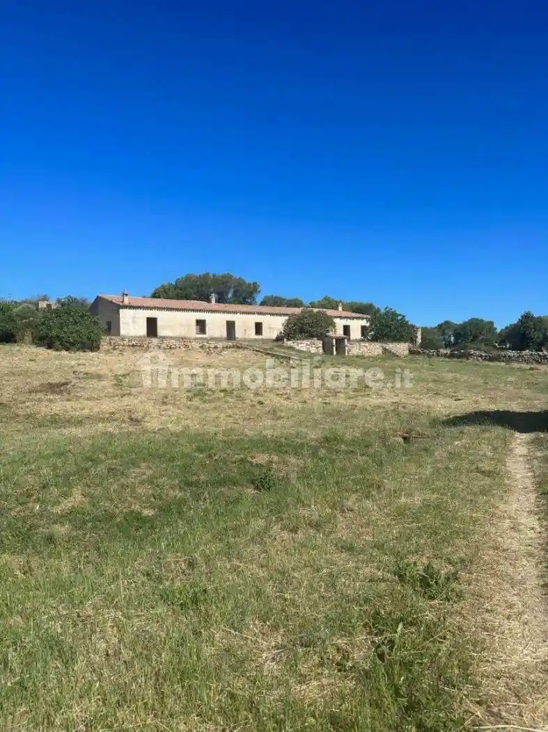 Casa colonica via Lu Suiddatu, Santa Mariedda, Olbia - foto 2