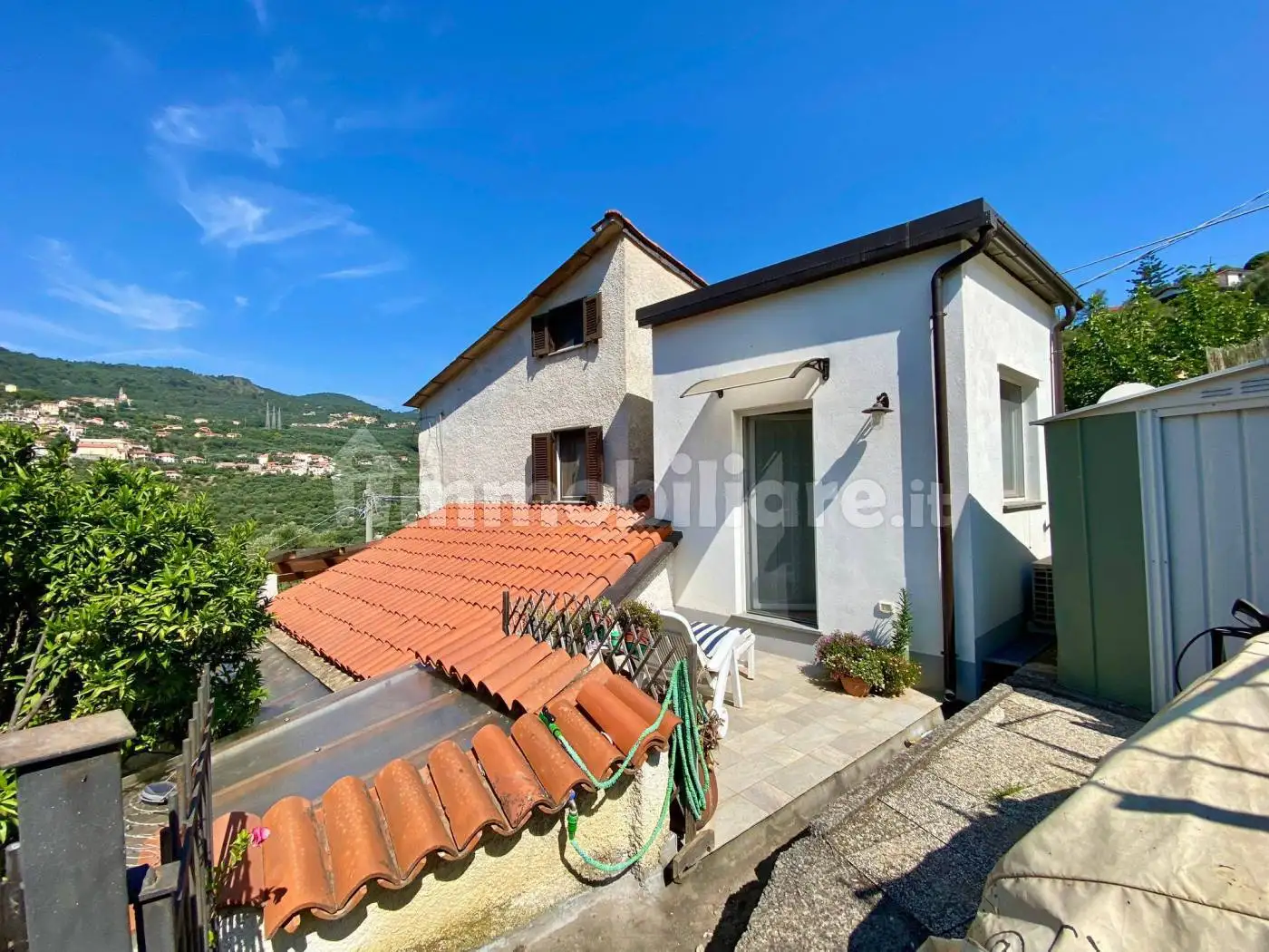 Villa in vendita a Diano San Pietro