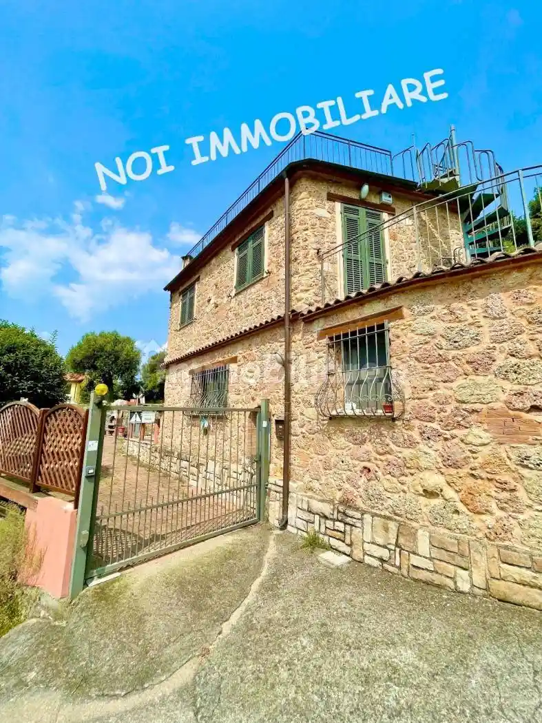 Casa indipendente in vendita a Varazze