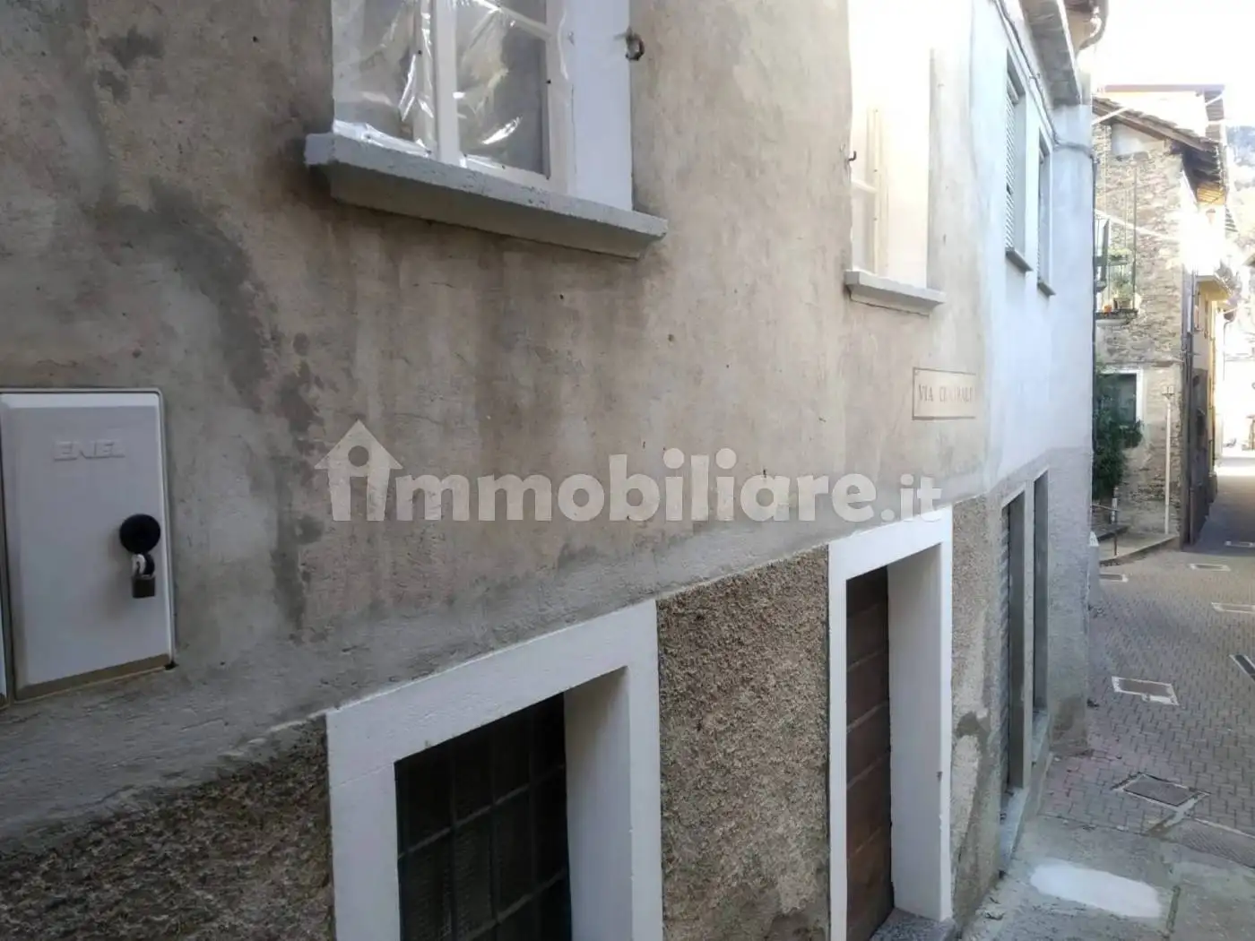 Casa indipendente in vendita a Pagnona