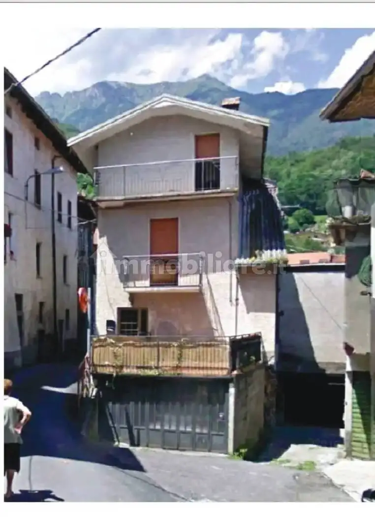 Casa indipendente in vendita a Ono San Pietro