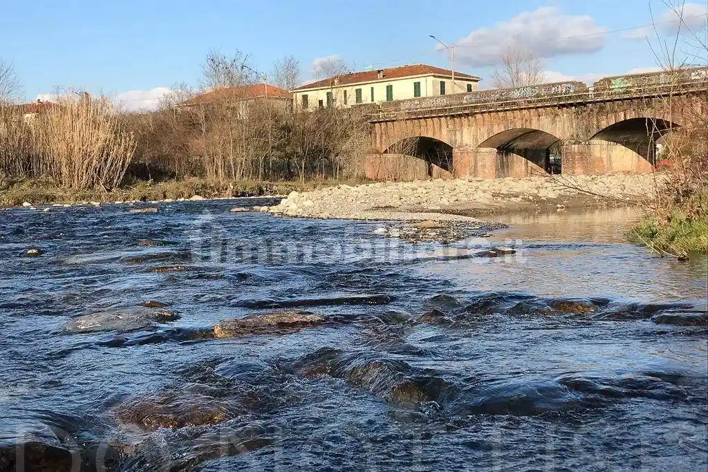 Villa in vendita a Aulla