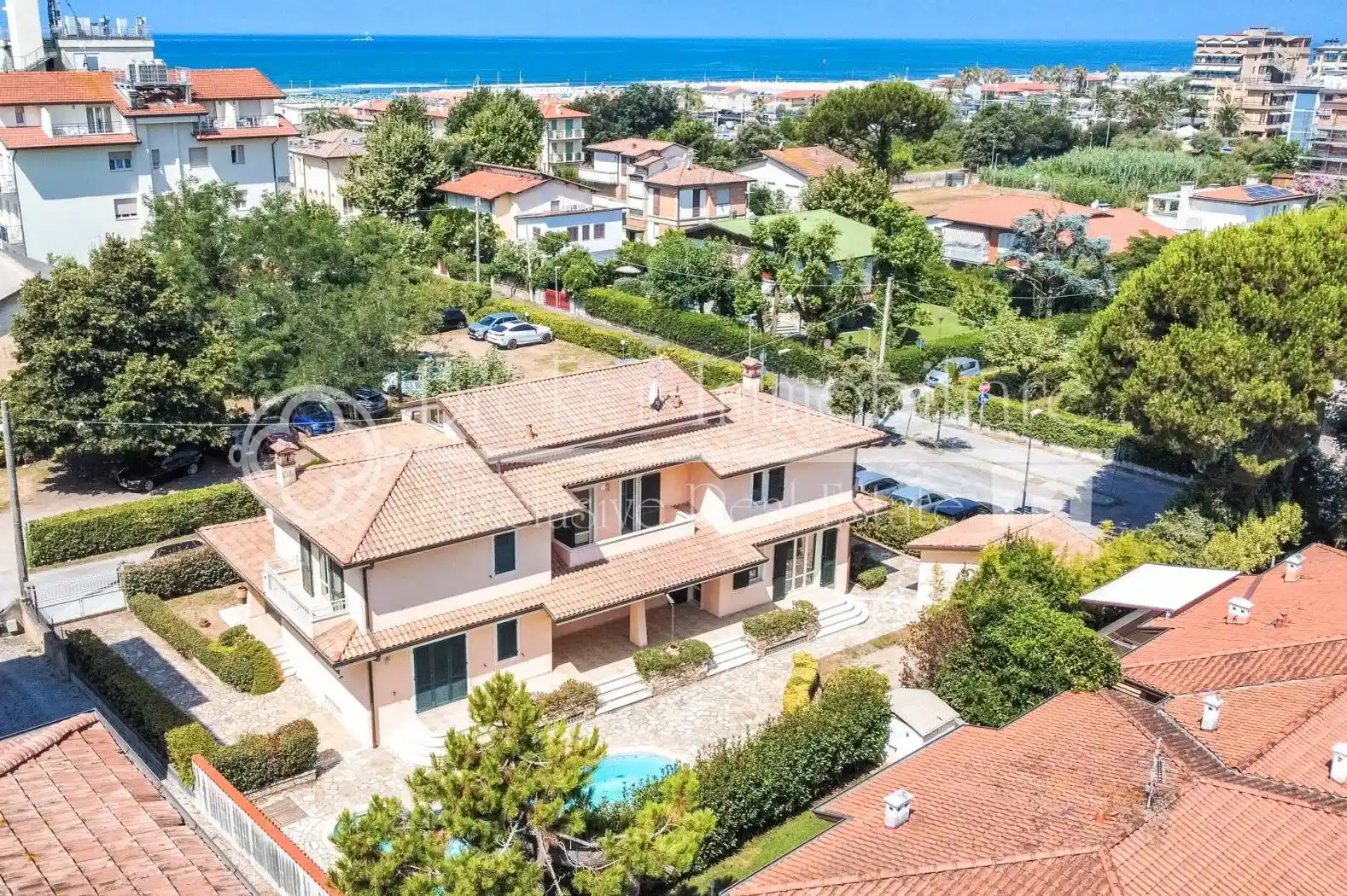 Villa in vendita a Camaiore