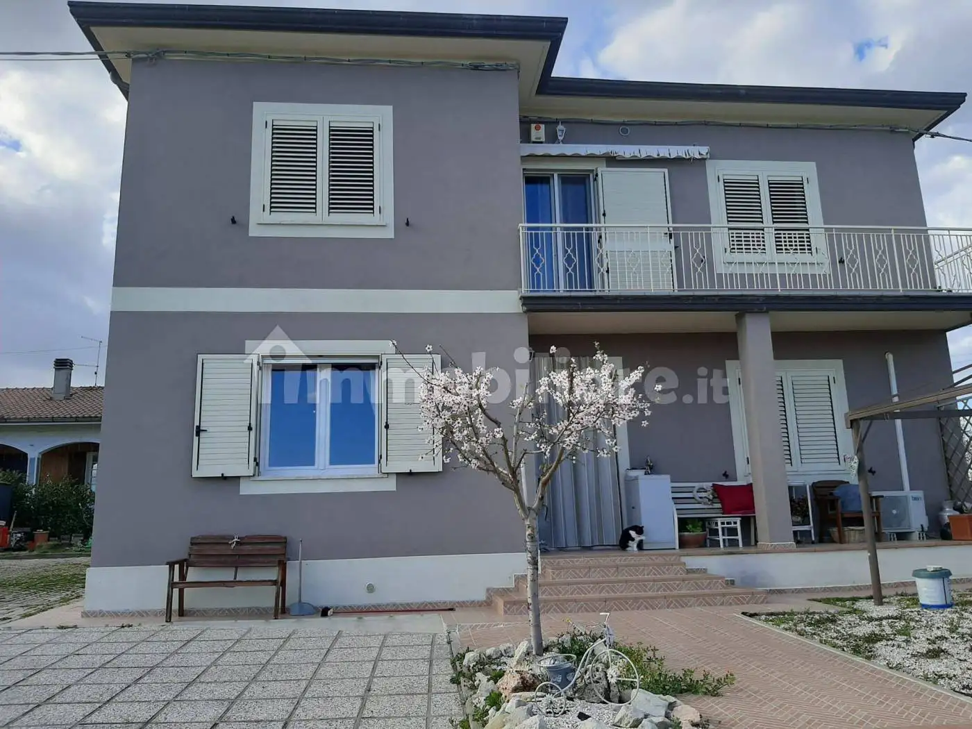 Villa in vendita a Borghi