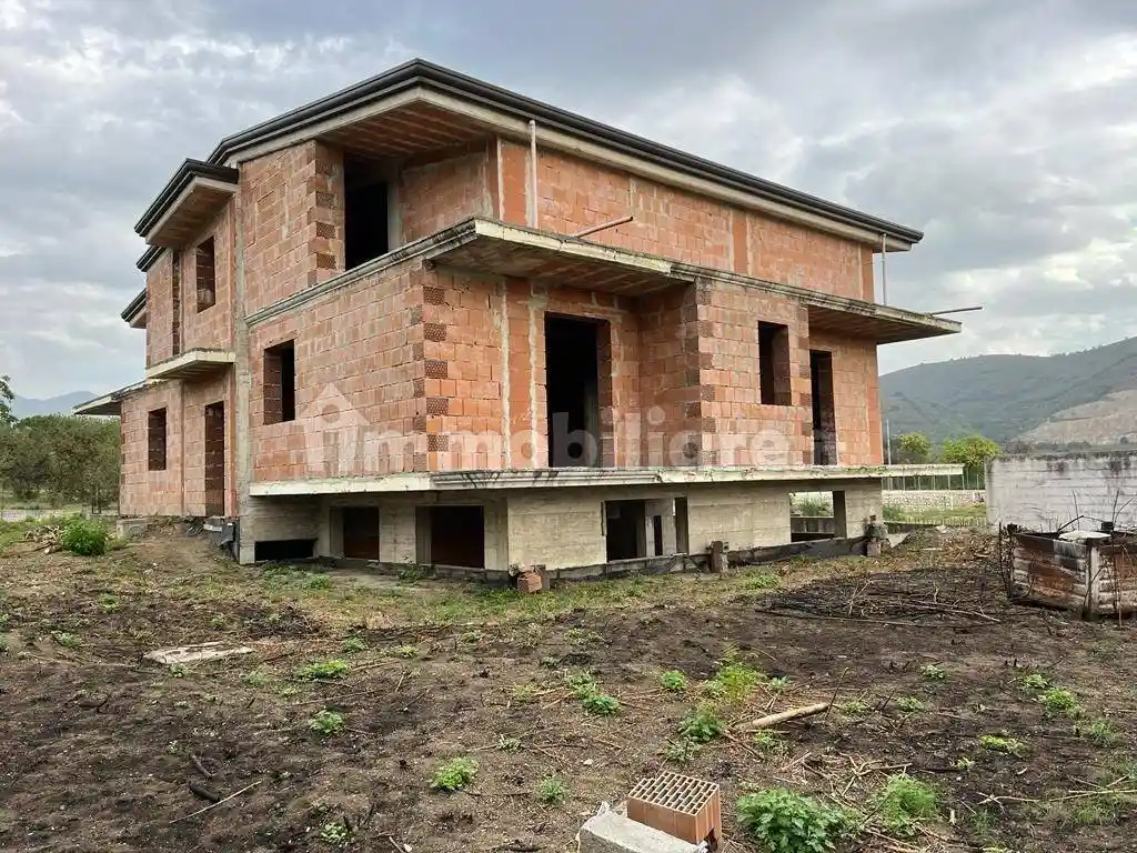 Villa bifamiliare via Raffaello Sanzio, Avella - foto 2