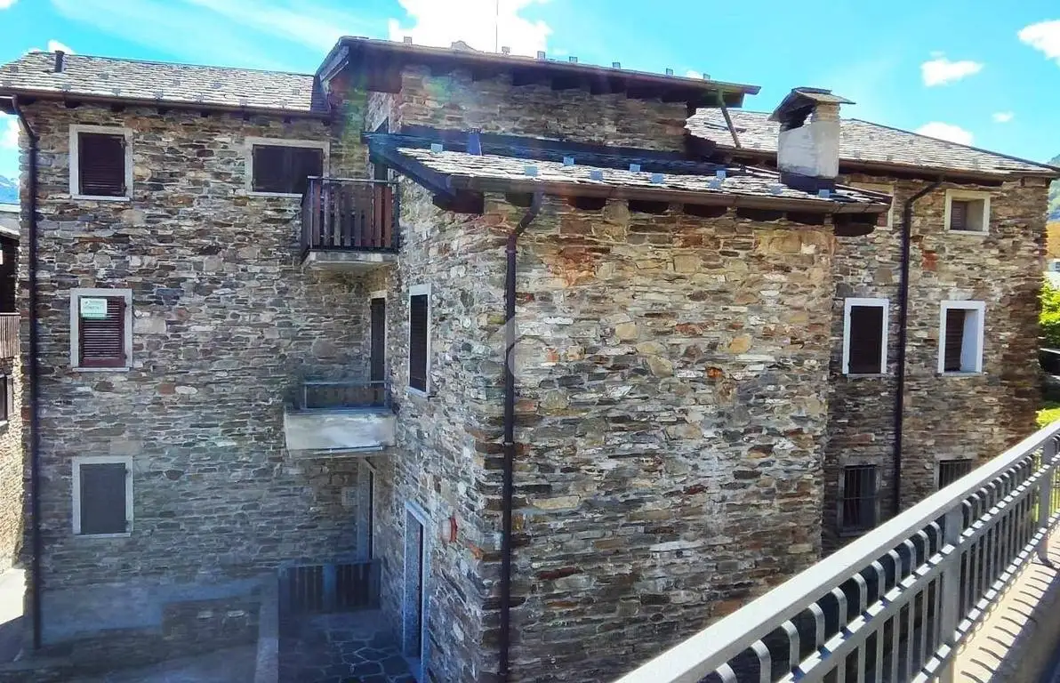 Appartamento in vendita a Cosio Valtellino