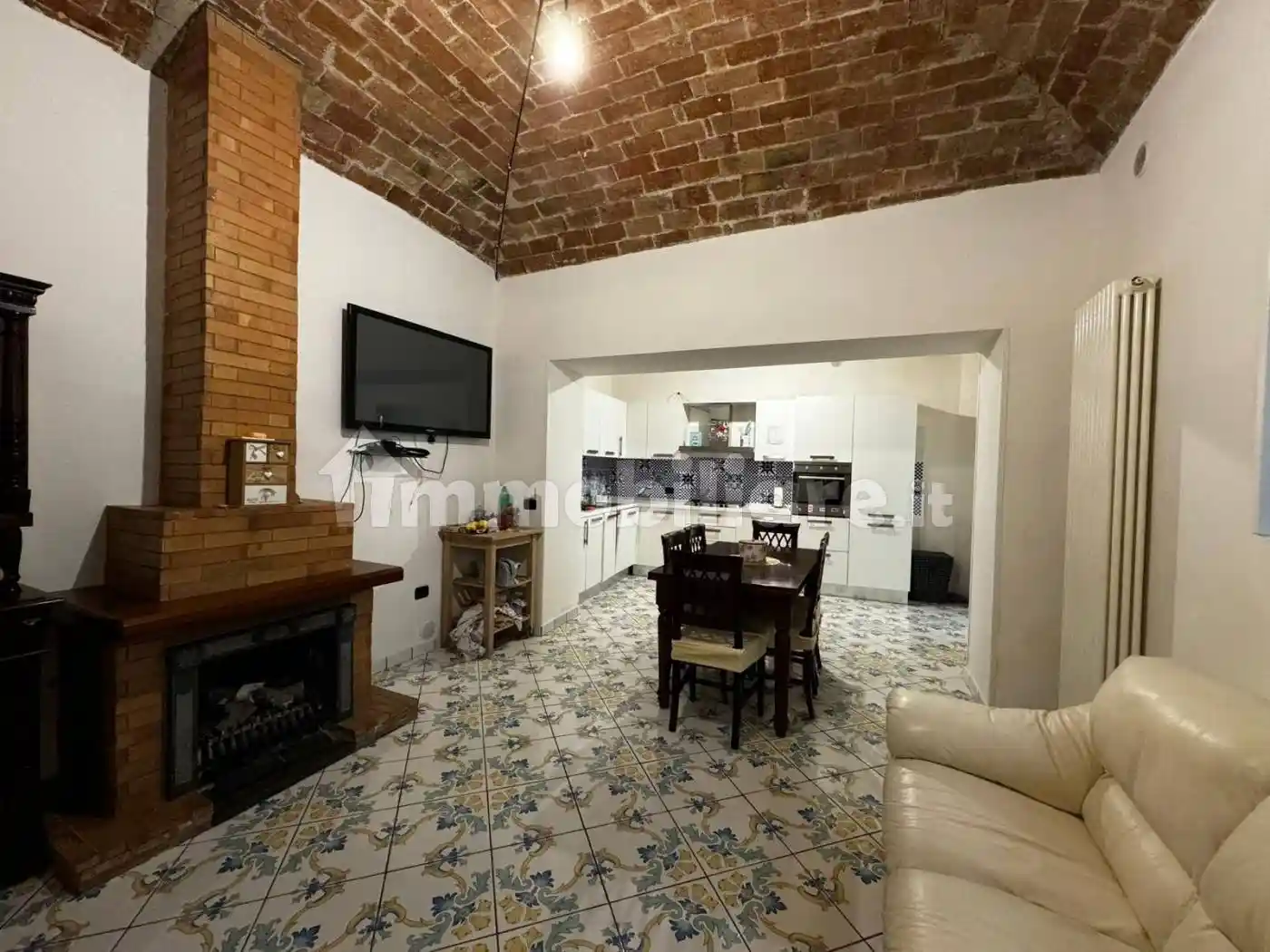 Appartamento in vendita a Salerno