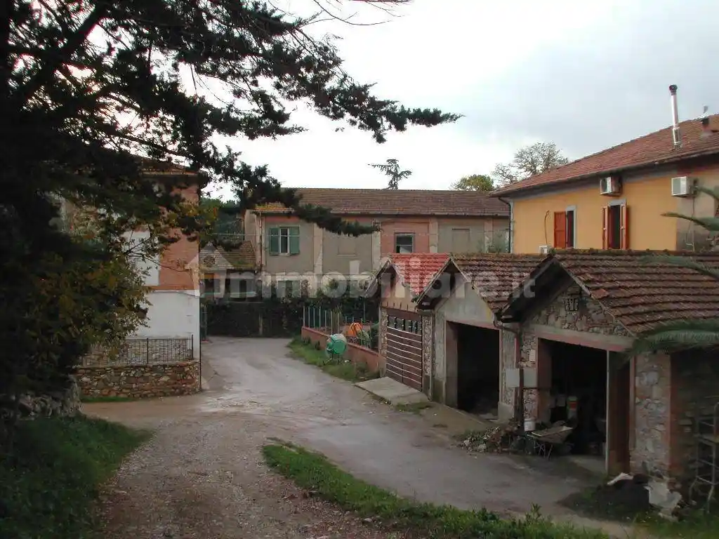 Rustico - Casale in vendita a Campiglia Marittima