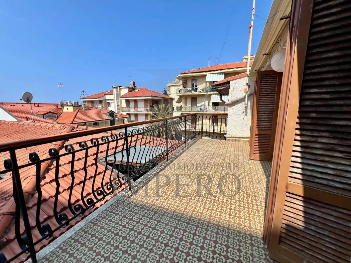 Villa in vendita a Bordighera