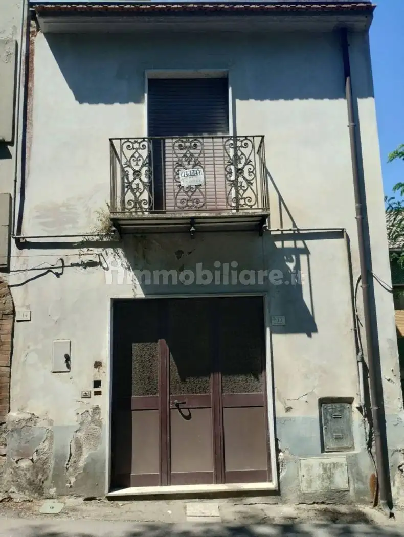 Appartamento in vendita a San Leucio del Sannio