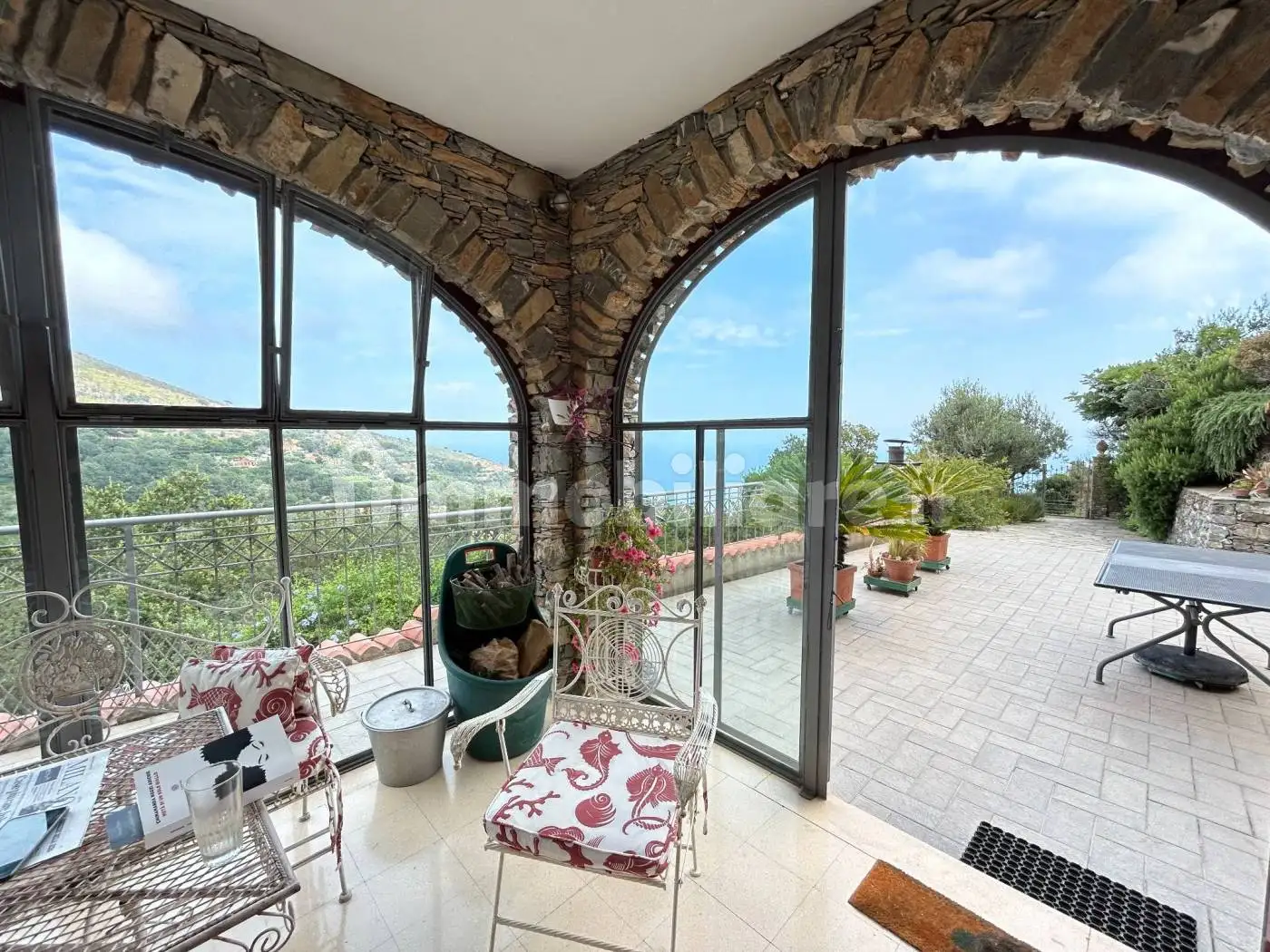 Villa in vendita a Alassio