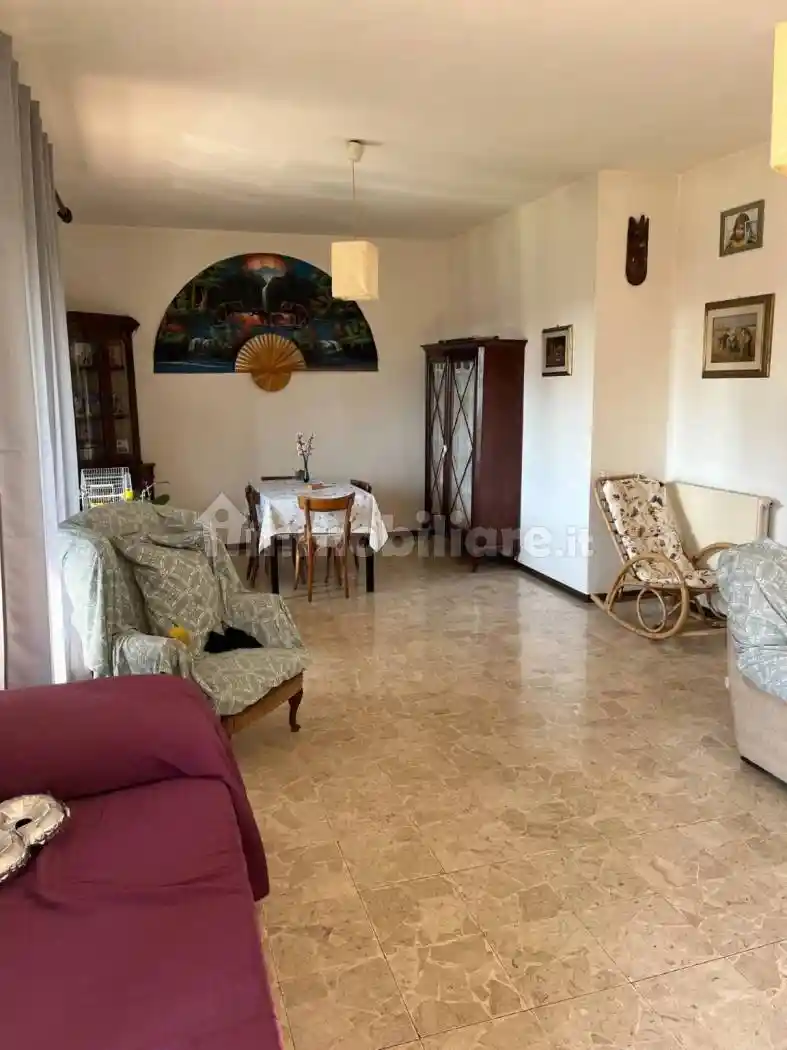 Appartamento in vendita a Carrara