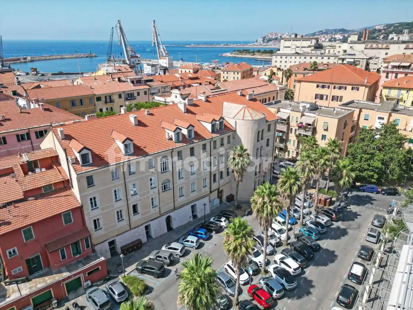 Appartamento in vendita a Imperia