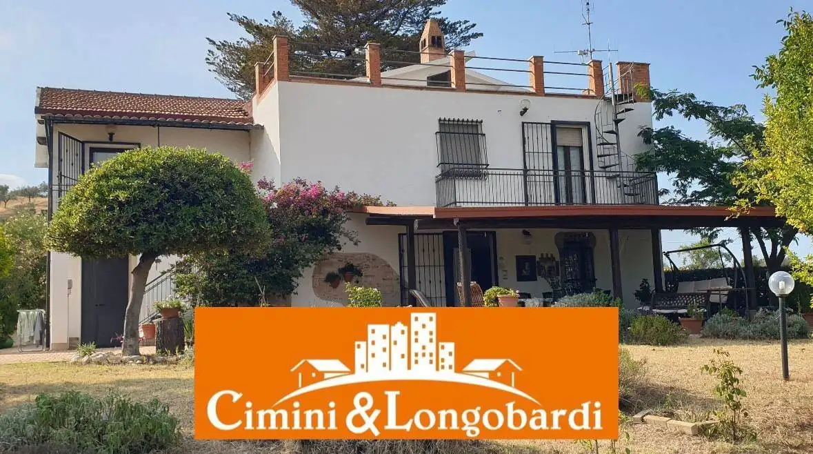 Rustico - Casale in vendita a Torano Nuovo