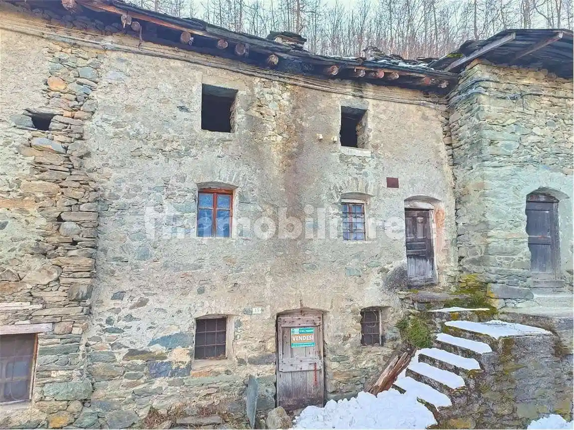 Rustico - Casale in vendita a Saint-Marcel