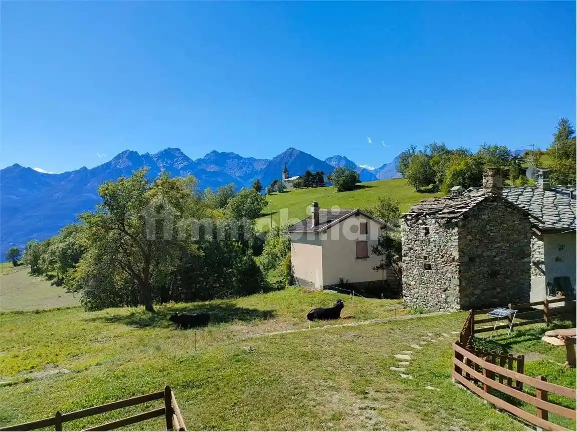 Rustico - Casale in vendita a Verrayes