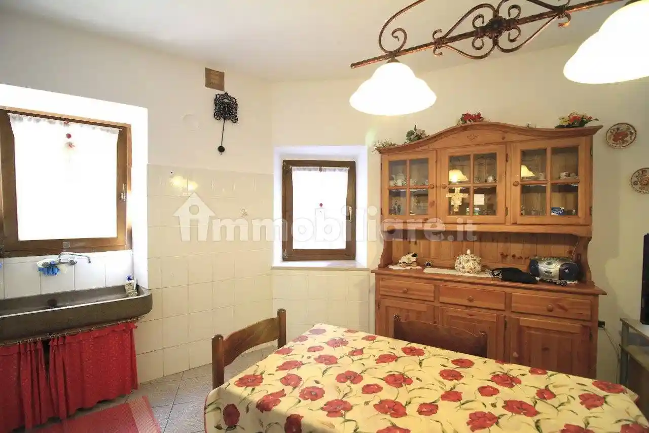 Trilocale frazione Andogno, San Lorenzo Dorsino - foto 5