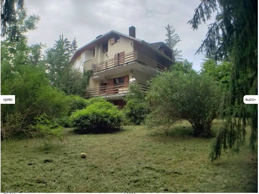 Villa unifamiliare via Sublacense 13, Altipiani Di Arcinazzo, Arcinazzo Romano