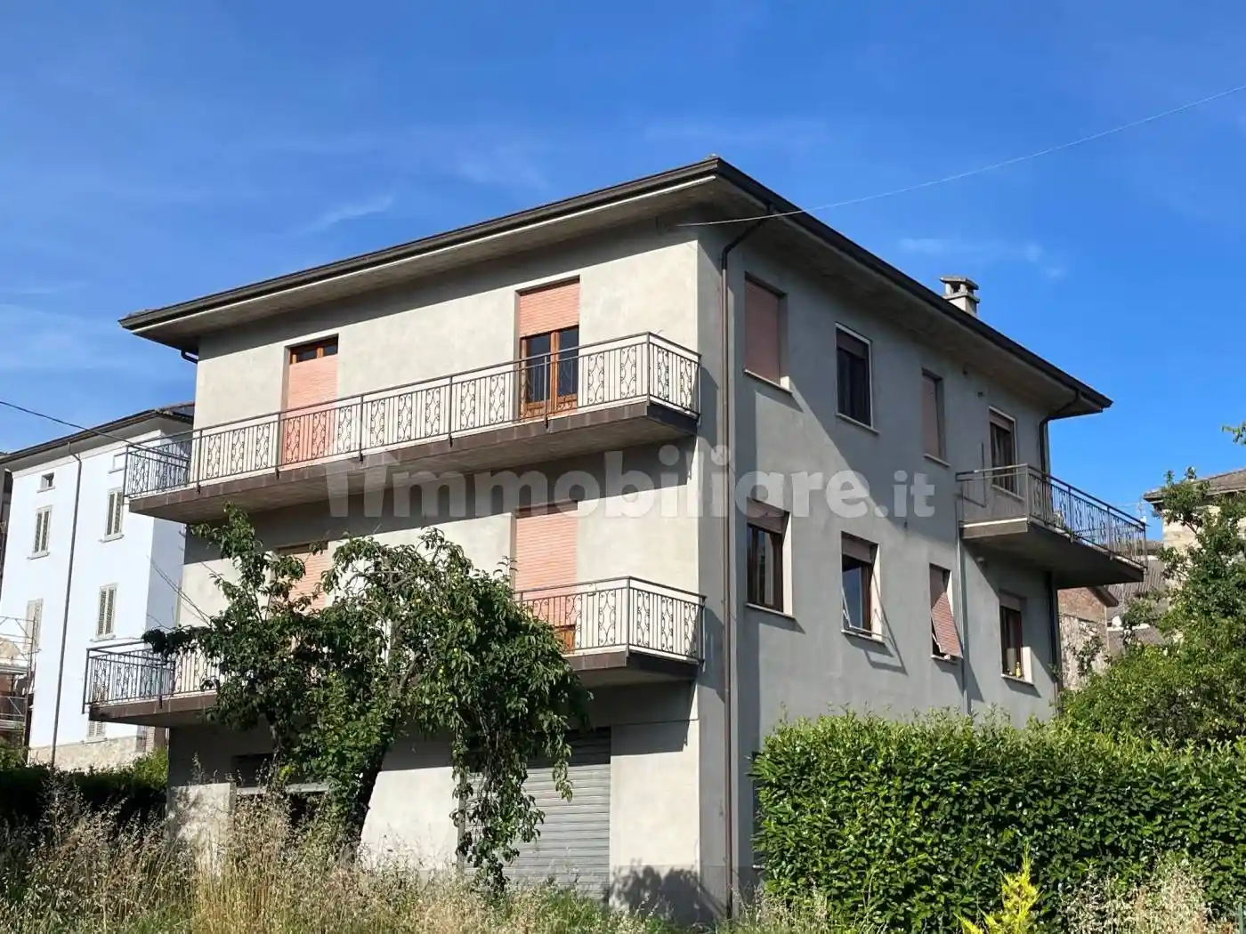 Appartamento in vendita a Bardi