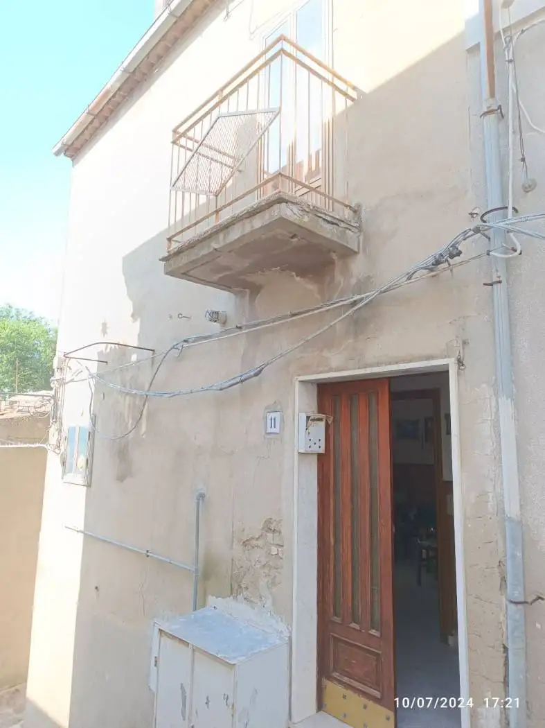 Appartamento in vendita a Pietragalla