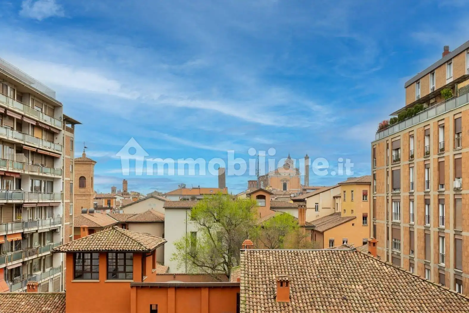 Appartamento in affitto a Bologna