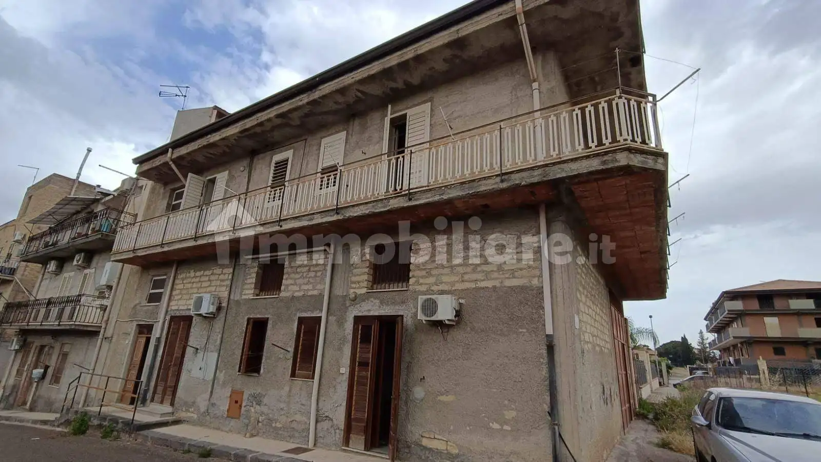 Villa bifamiliare via Giulio Cesare 53, Catenanuova