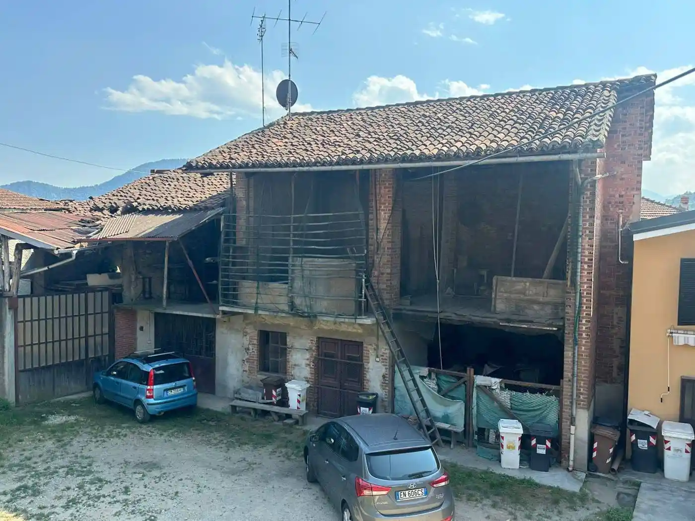 Rustico - Casale in vendita a Reano