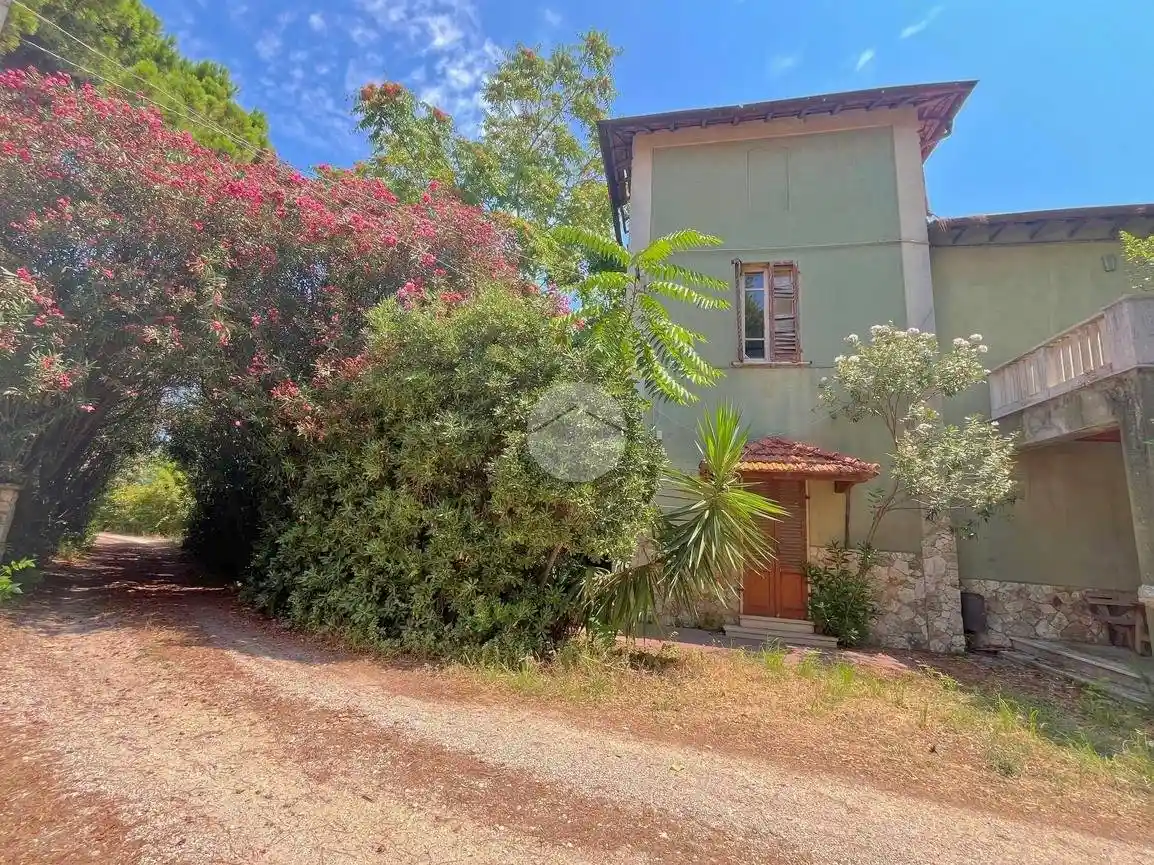 Villa unifamiliare Localita' Cologna Spiaggia, Cologna Spiaggia, Roseto degli Abruzzi - foto 2