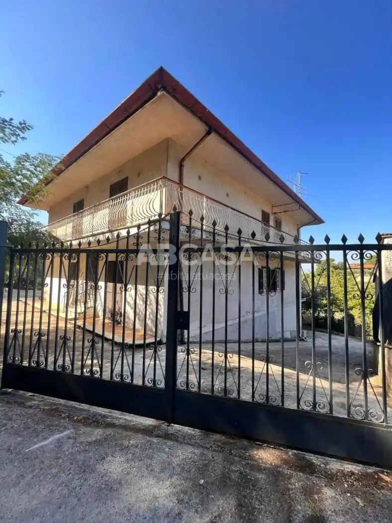 Appartamento in vendita a Velletri