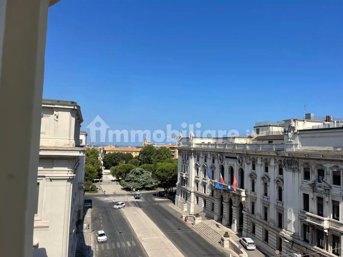 Appartamento in vendita a Ancona