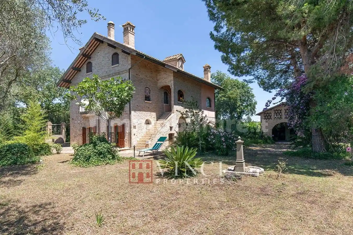 Rustico - Casale in vendita a Monsampolo del Tronto